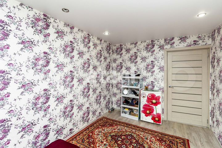 3-к. квартира, 60 м², 1/5 эт.