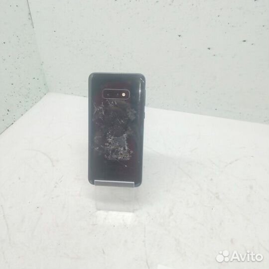 Samsung Galaxy S10e, 6/128 ГБ