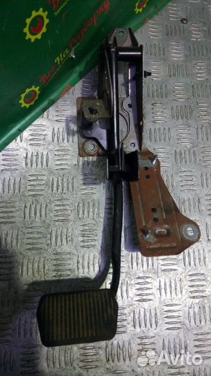 Педаль тормоза Ford Focus 2 седан 1.6 2006