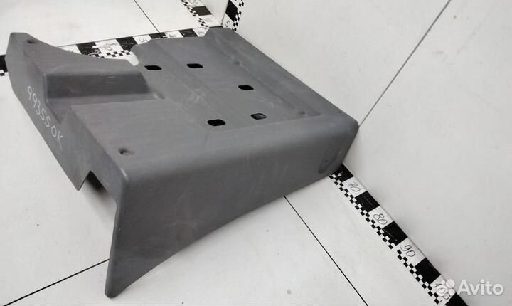 Крыло переднее левое задняя часть Mercedes Benz Axor 