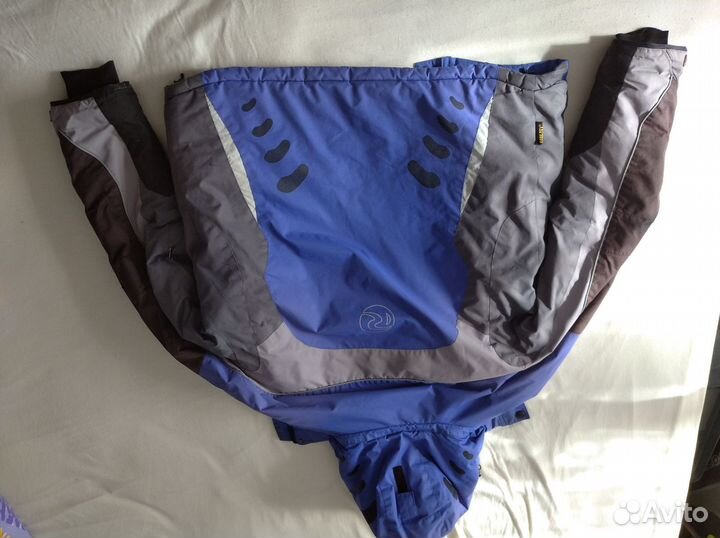 Продаю горнолыжную куртку Rossignol