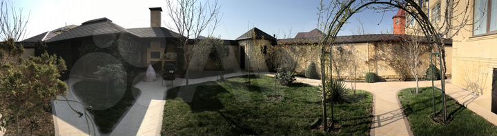 Дом 500 м² на участке 6,2 сот.