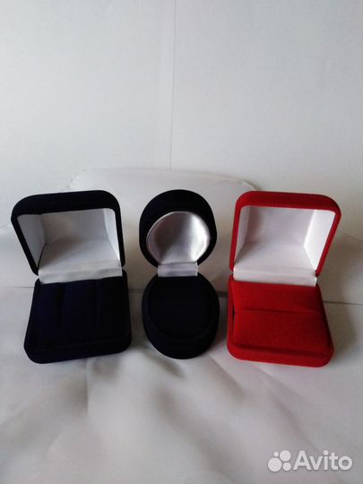 Футляр для украшений