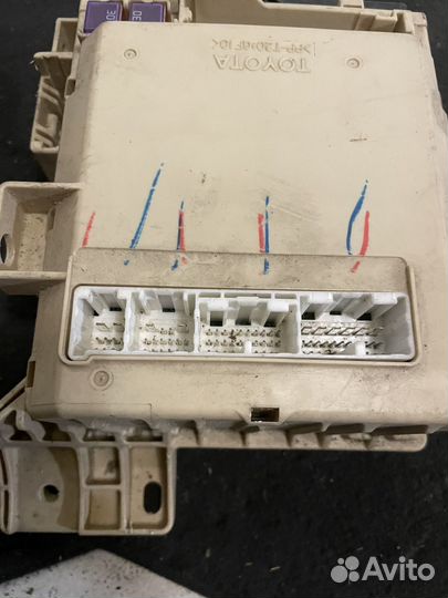 Блок предохранителей Toyota Camry XV40