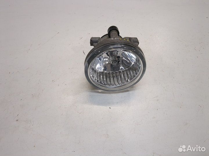 Фара противотуманная Toyota Highlander 1, 2004