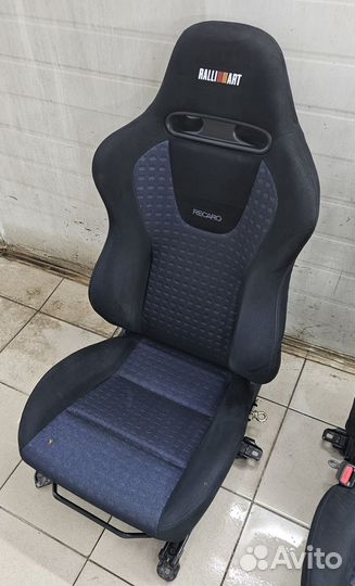 Lancer Evolution Сиденье передние Recaro