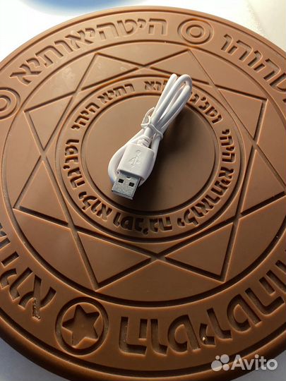 Беспроводная зарядка Magic Array Сейлор Мун