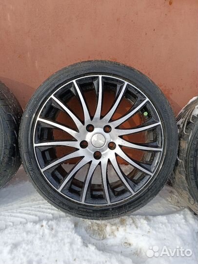 Летние колеса Skad Валенсия r18 j7 5*114.3