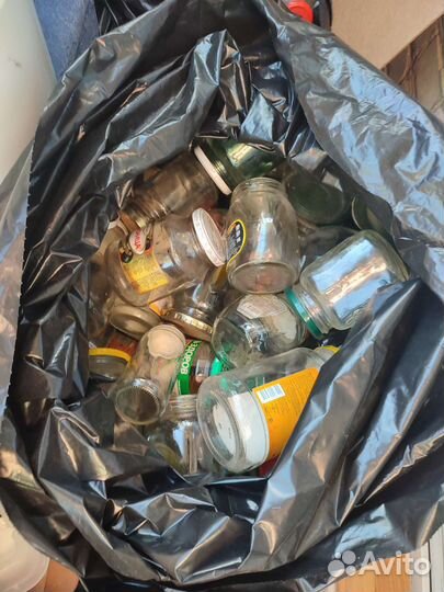 Банки стеклянные разных размеров