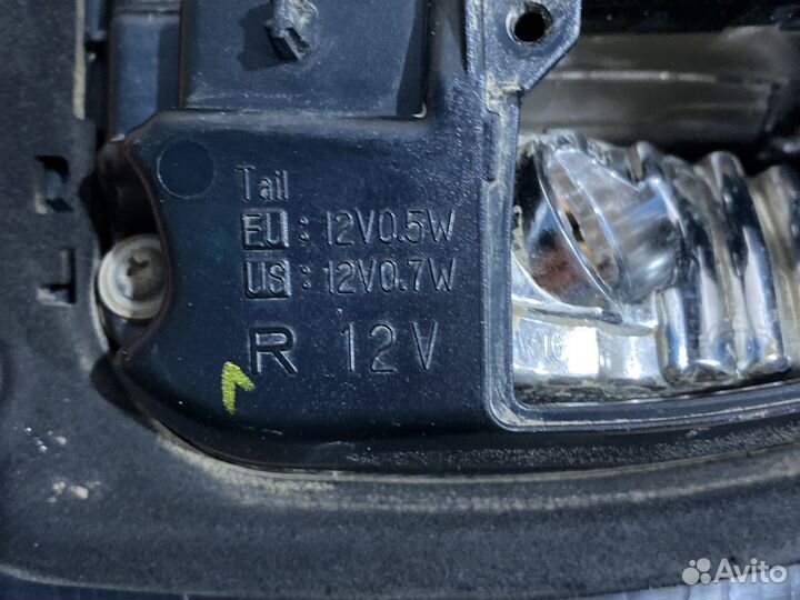 Land Cruiser 200 Задний фонарь правый