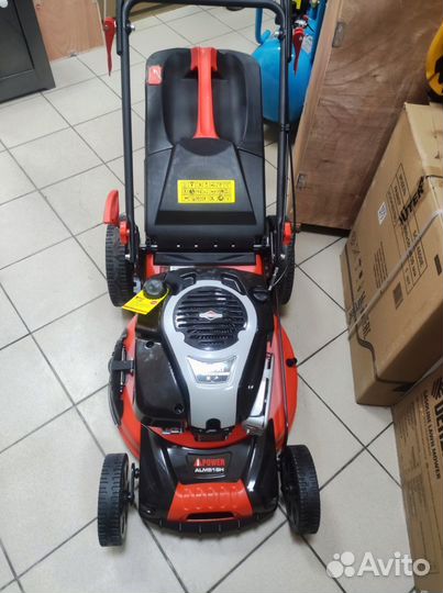 Газонокосилка Briggs&Stratton самоходная, 6л.с