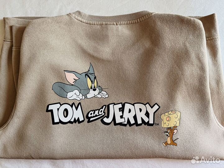 Свитшот H&M с принтом Tom & Jerry, regular fit