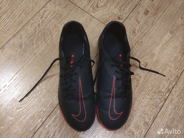 Бутсы nike phantom
