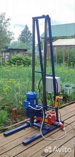 Малогабаритная буровая установка мгбу