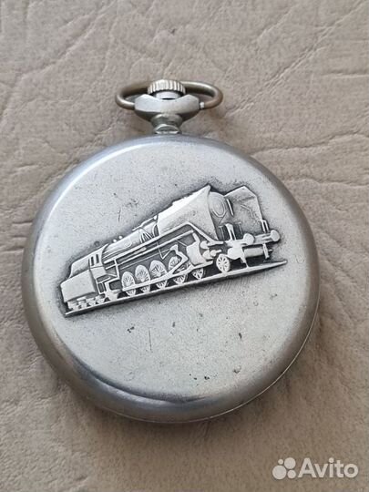 Часы карманные Молния паровоз знак качества СССР