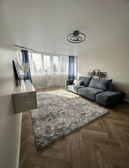 1-к. квартира, 49 м², 9/14 эт.