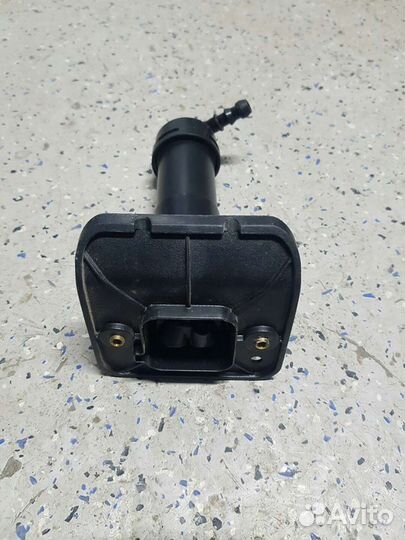 Форсунка омывателя фары Honda Pilot 2 правая левая