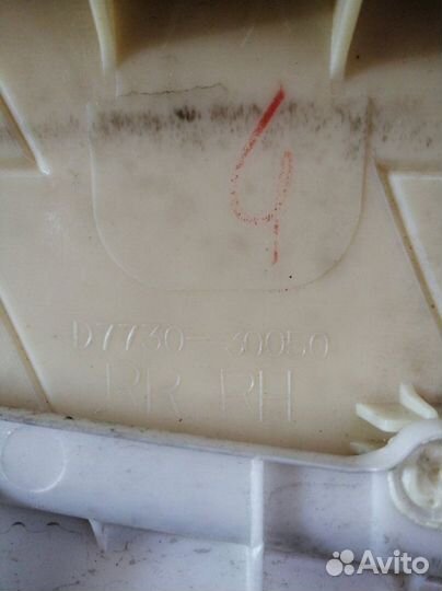 Облицовка двери задняя правая Lexus Gs