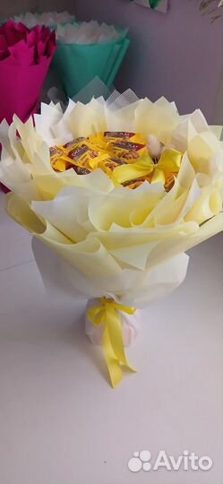 Сладкий букет из конфет