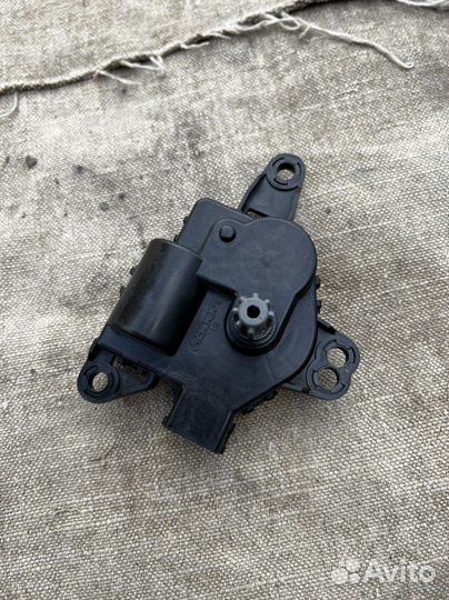 Привод заслонки отопителя kia ceed 2010