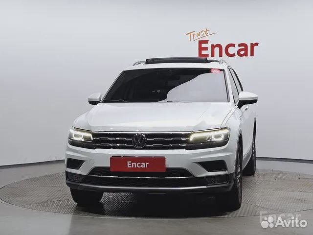 Volkswagen Tiguan 2.0 AMT, 2020, 48 000 км