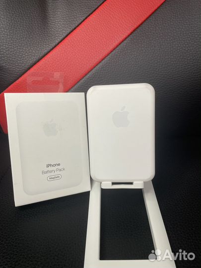 Apple Magsafe battery pack