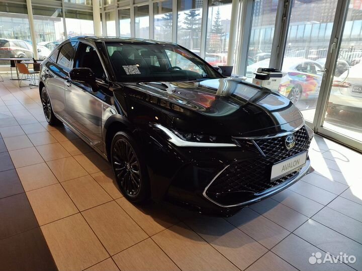Toyota Avalon 2.5 AT, 2022