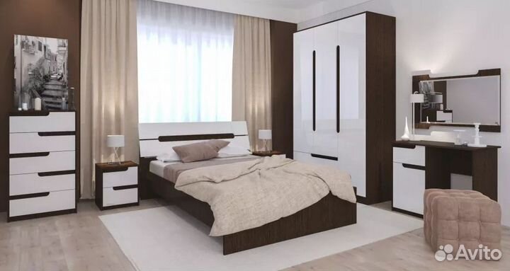 Зеркало современное