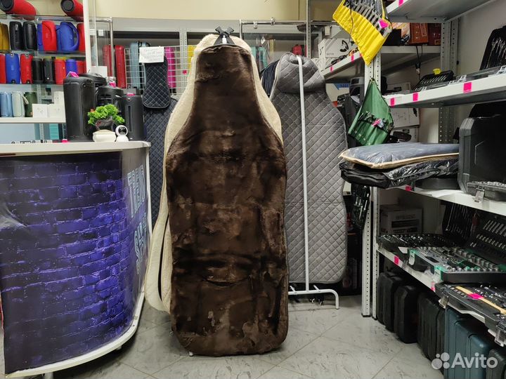 Меховые накидки из натуральной шерсти коричневый