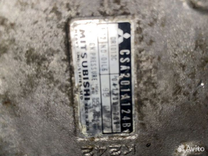 Компрессор кондиционера 4D65 Mitsubishi CSA201A124