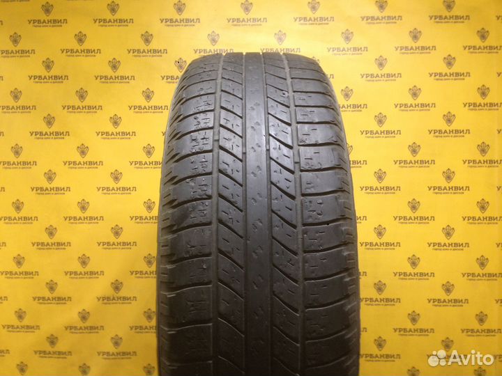 Goodyear Wrangler HP All Weather 235/65 R17 104H