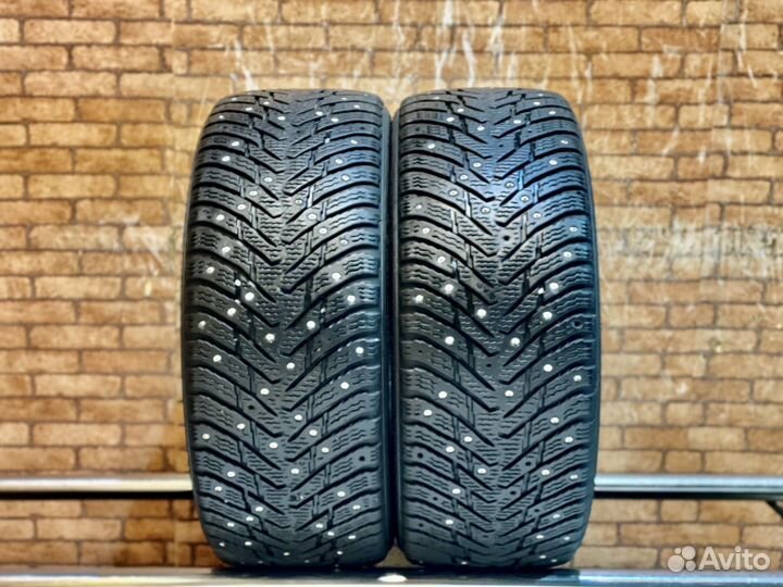 Nokian Tyres Hakkapeliitta 8 215/45 R16 90T