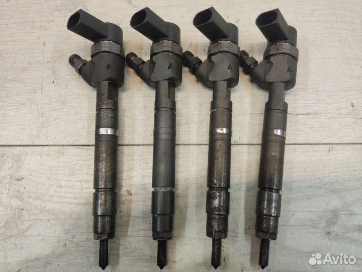 Форсунка Mercedes Sprinter W903 OM611