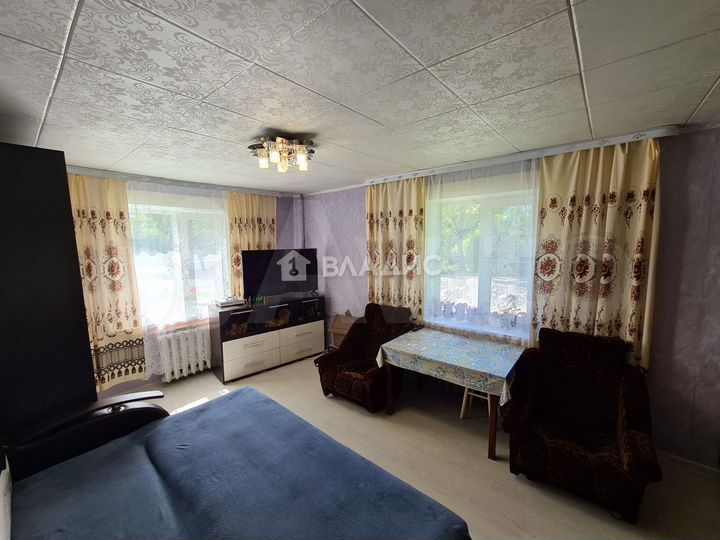 2-к. квартира, 42 м², 1/2 эт.