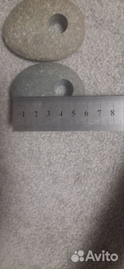 Камешки с отверстием