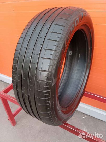 Pirelli P Zero PZ4 235/50 R20 104Y