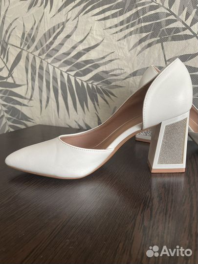 Туфли женские 39 размер