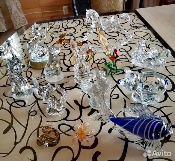 Фигурки из стекла