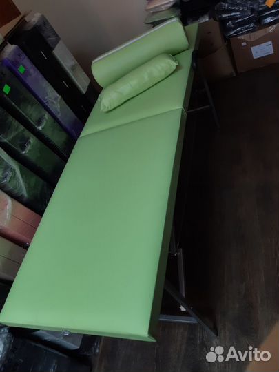 Косметологическая кушетка складная