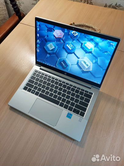 Идеал/IPS/11th Gen i3/SSD/8GB/probook