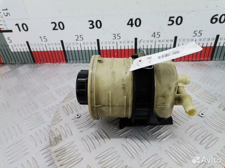 Бачок гидроусилителя Opel Vivaro A 2006