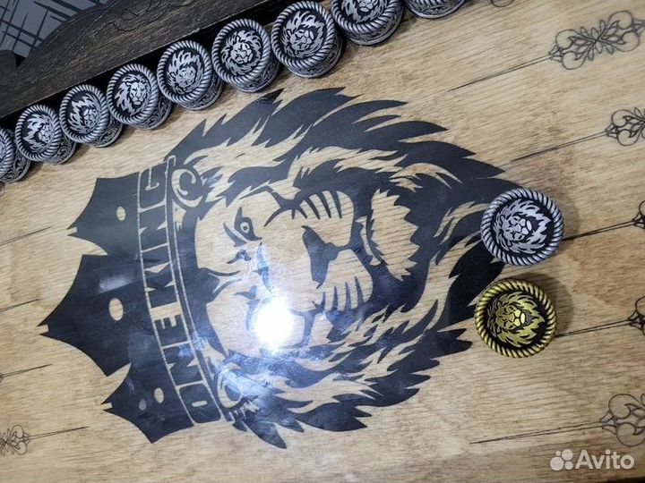 Подарочные фишки для нард 25мм Лев