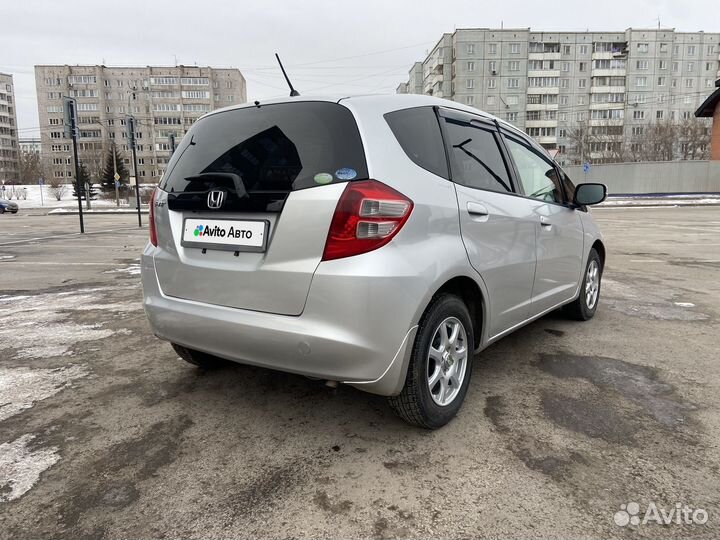 Honda Fit 1.3 CVT, 2010, 150 000 км