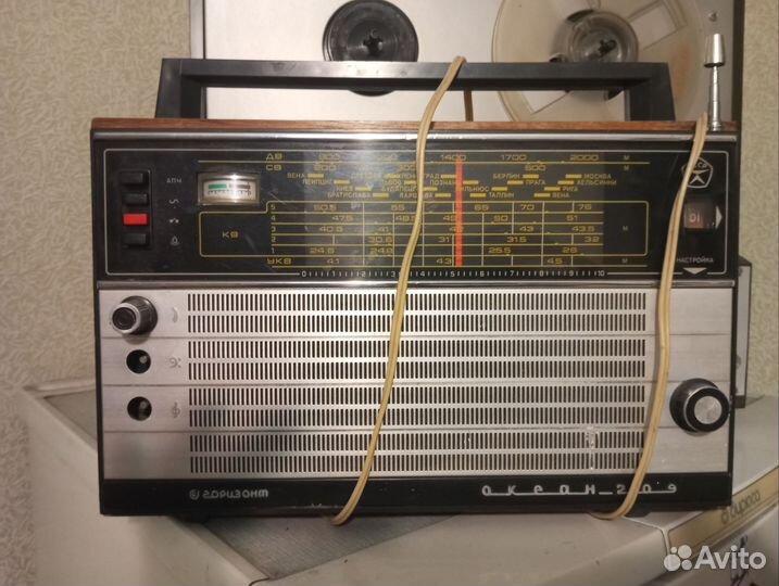 Проигрыватель винил, катушечный