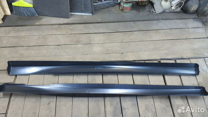 Накладки на пороги opel астра j