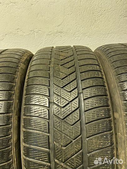 Pirelli Scorpion Winter 255/50 R19 107V