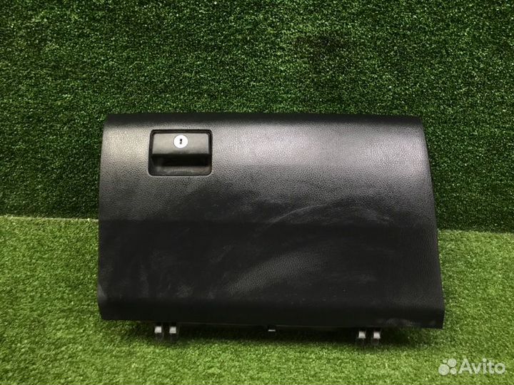 Бардачок Toyota Rav4 2012-2019