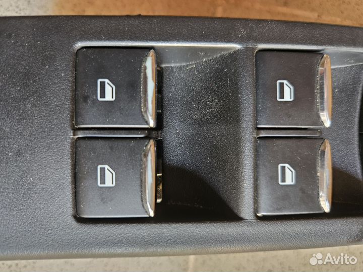 Управление стеклами Ford Escape