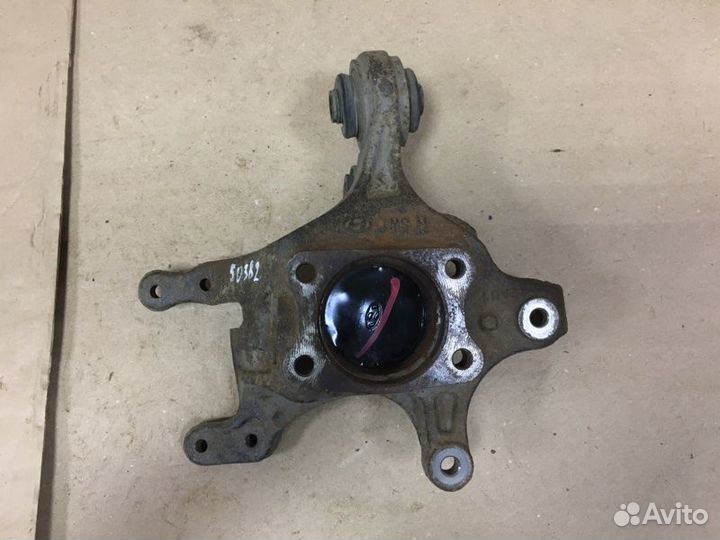 Кулак задний правый Hyundai Elantra HD