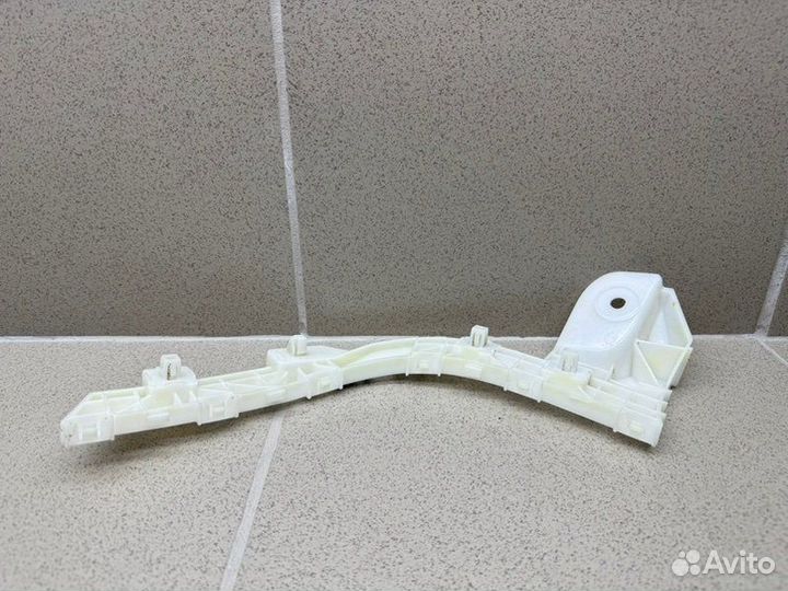 Направляющая заднего бампера левая Mitsubishi Asx